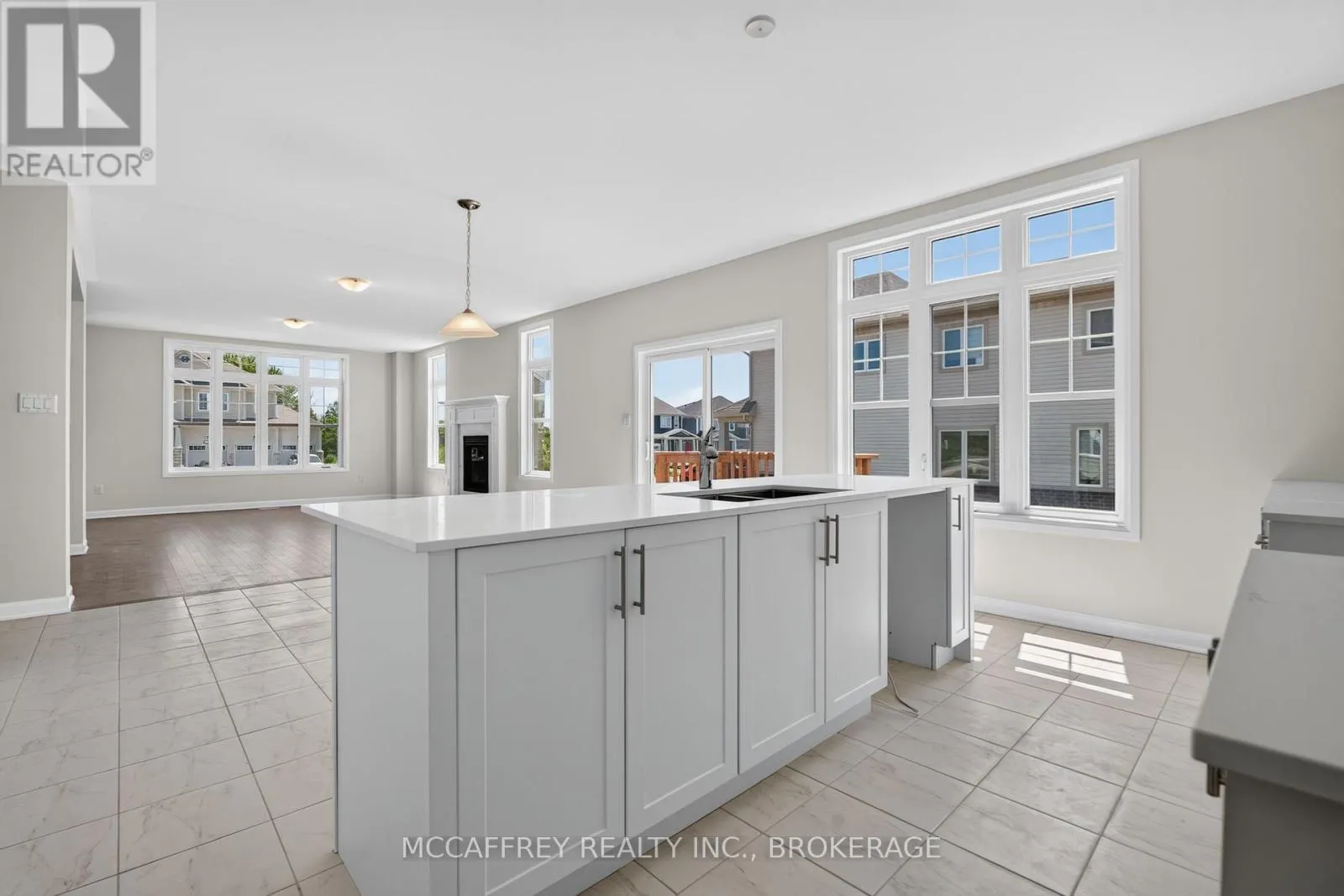103 GILDERSLEEVE BOULEVARD