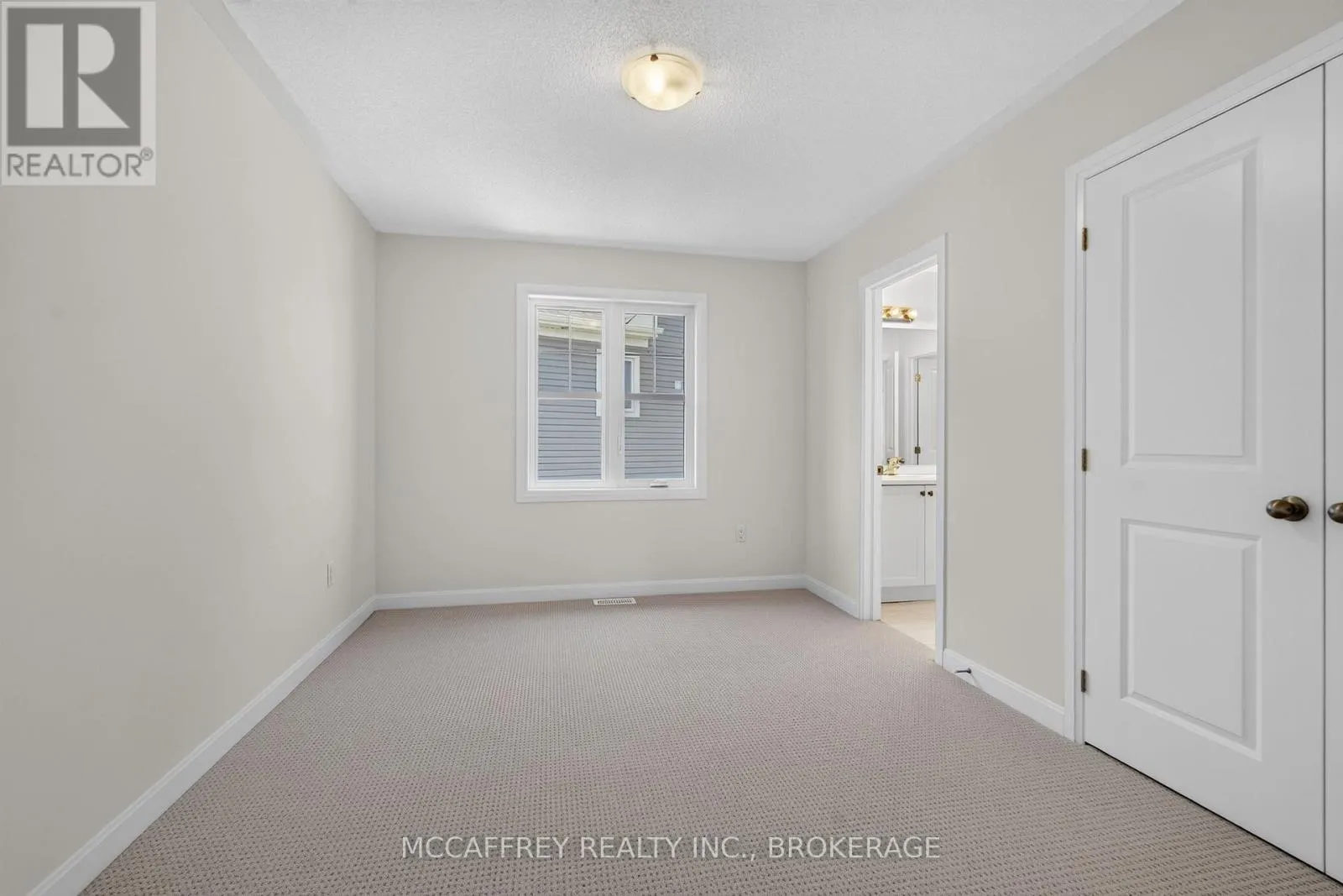 103 GILDERSLEEVE BOULEVARD