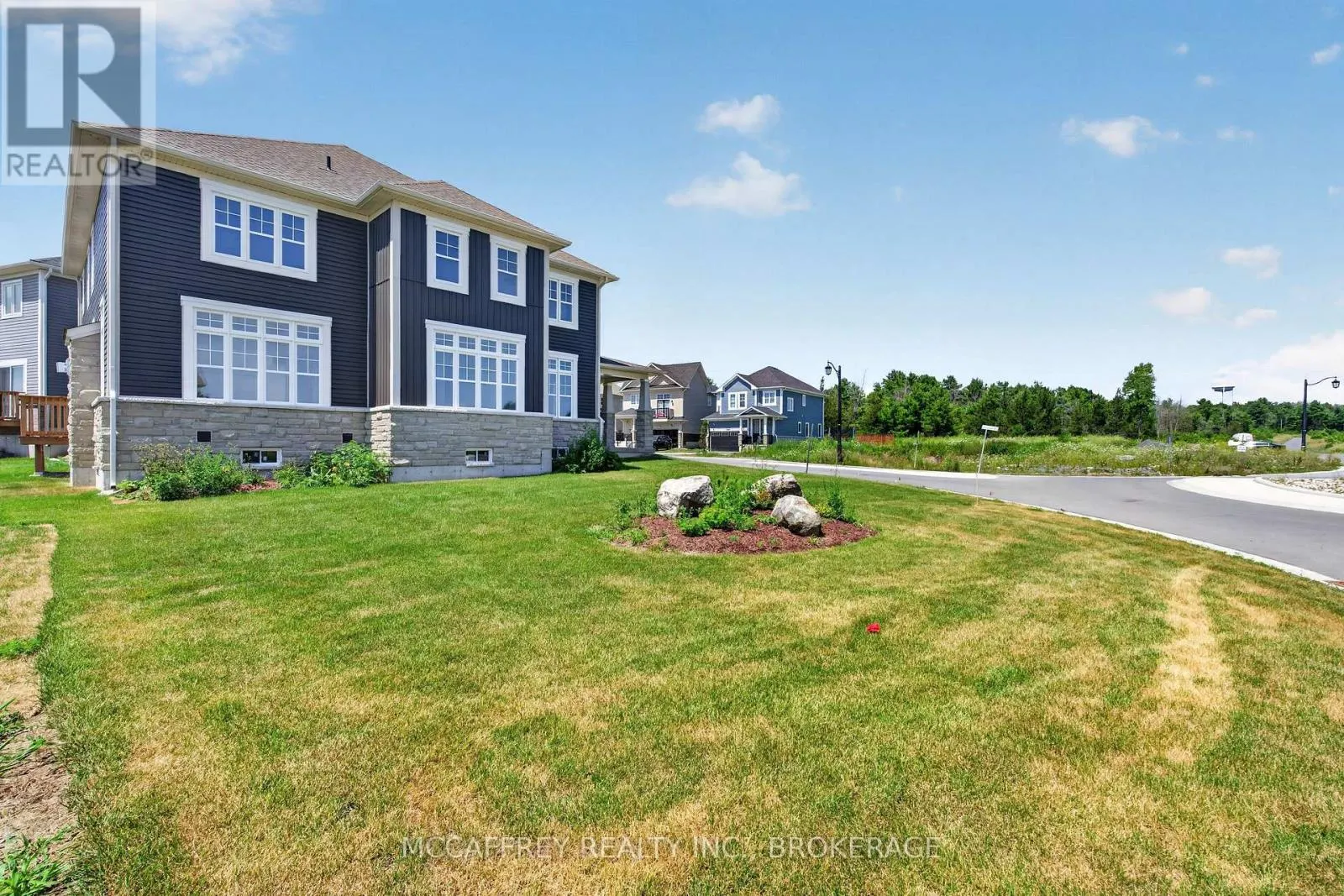 103 GILDERSLEEVE BOULEVARD