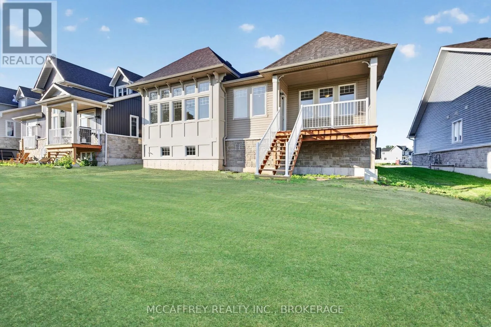 160 COUNTRY CLUB DRIVE