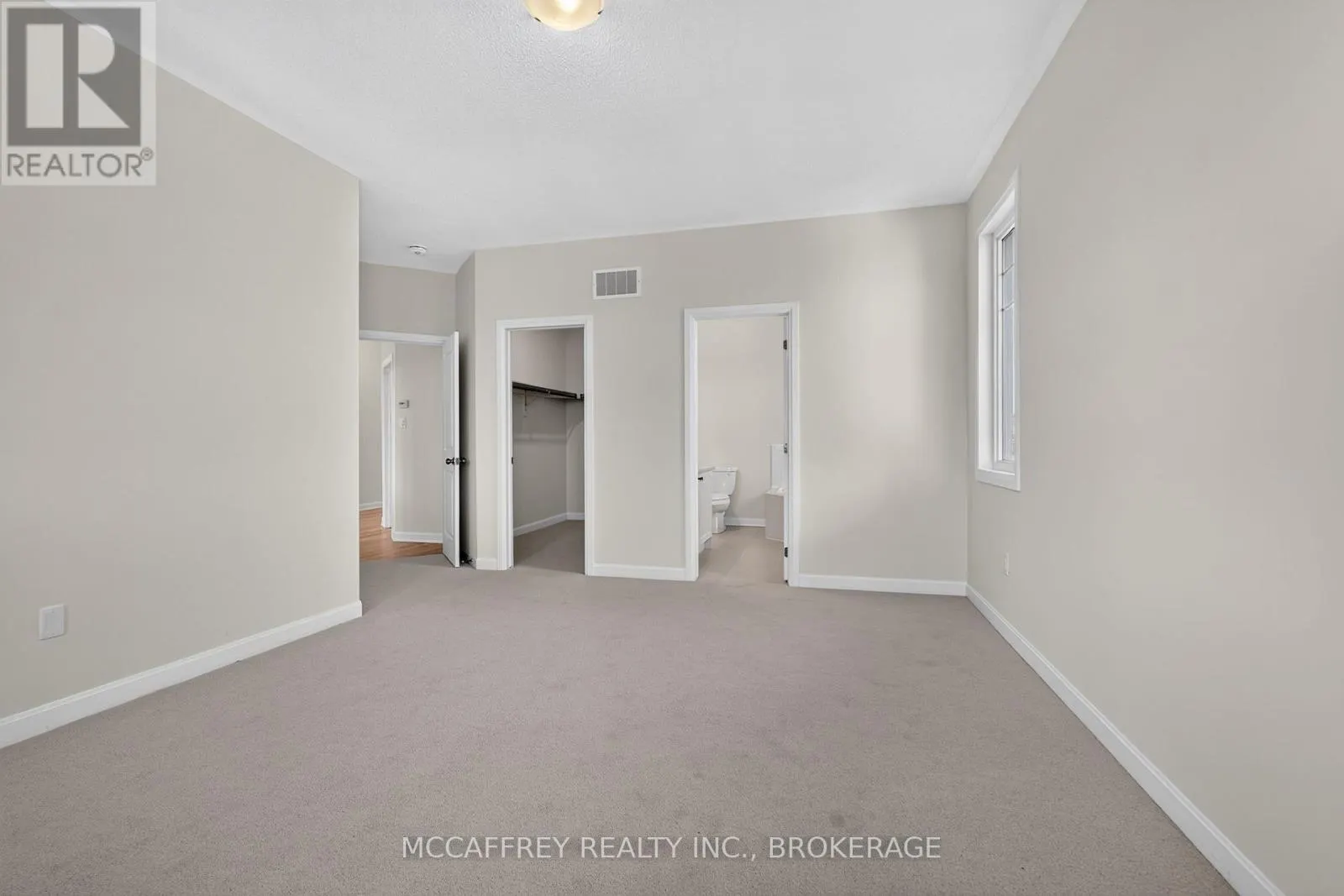 160 COUNTRY CLUB DRIVE