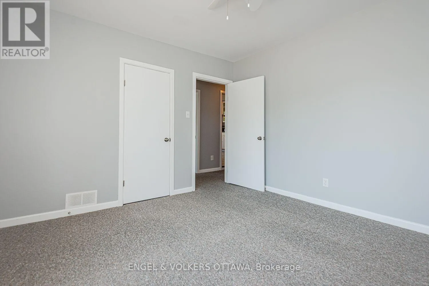 43A CLARENDON AVENUE