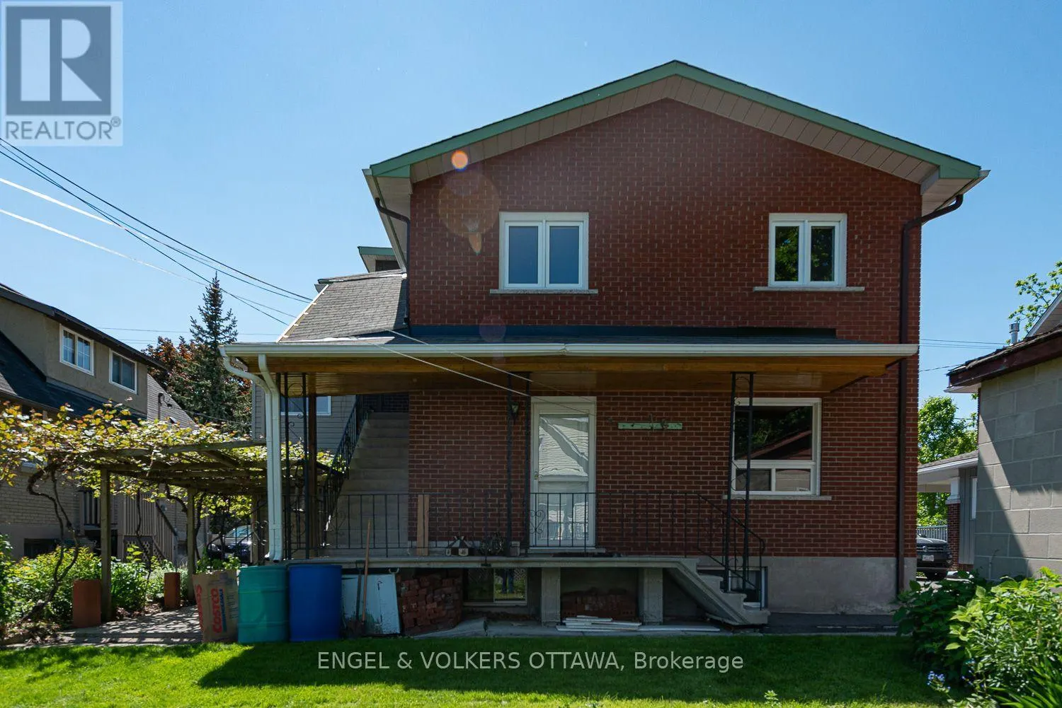 43A CLARENDON AVENUE