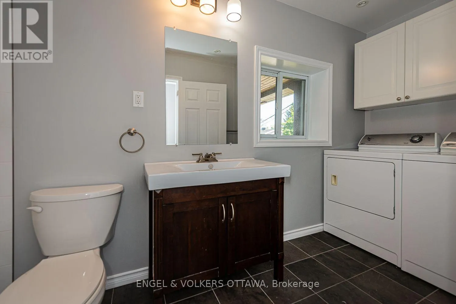 43A CLARENDON AVENUE