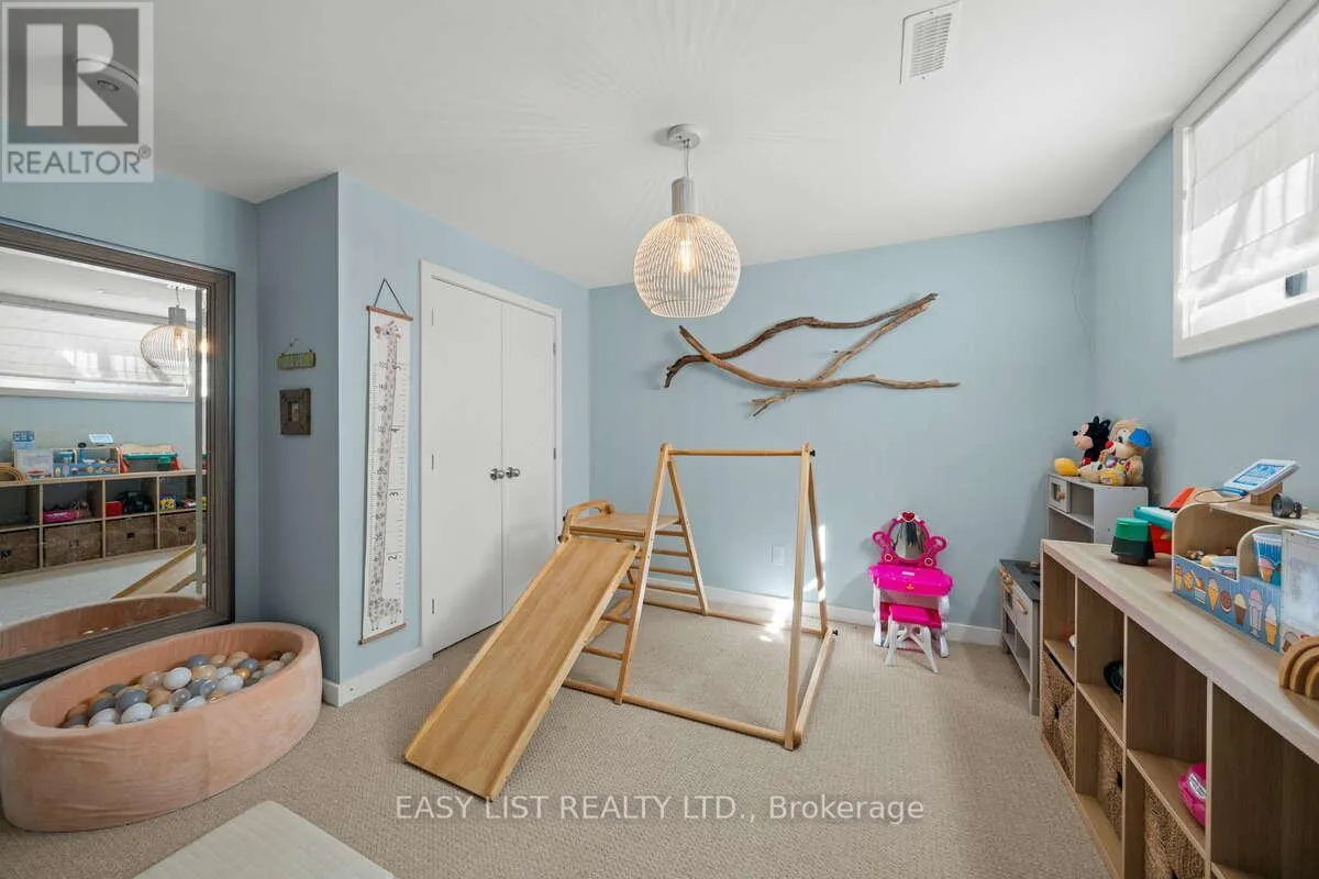 775 CARNELIAN CRESCENT