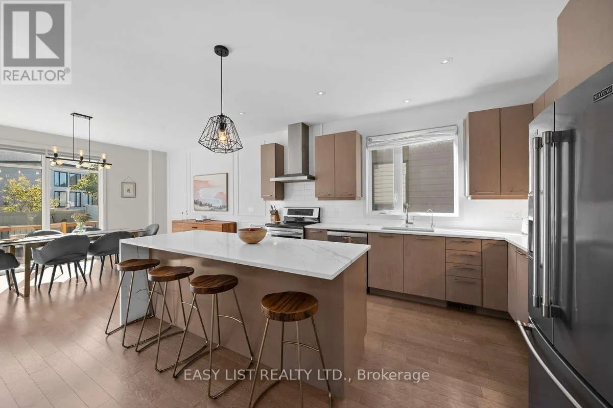 775 CARNELIAN CRESCENT