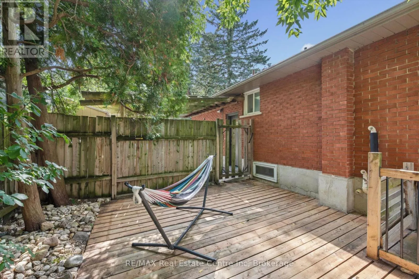 277 KATHLEEN STREET