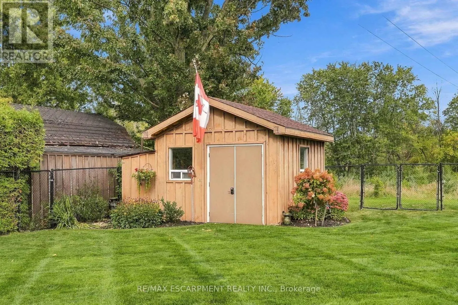 826 MILLGROVE SIDE ROAD