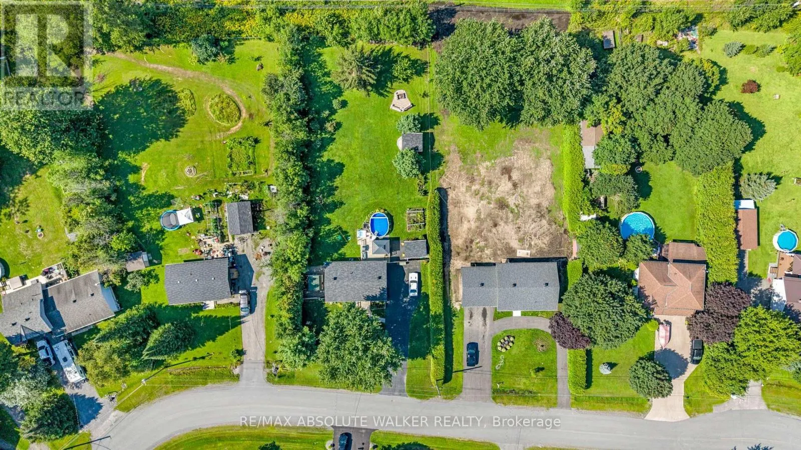 331 WOLFE CRESCENT