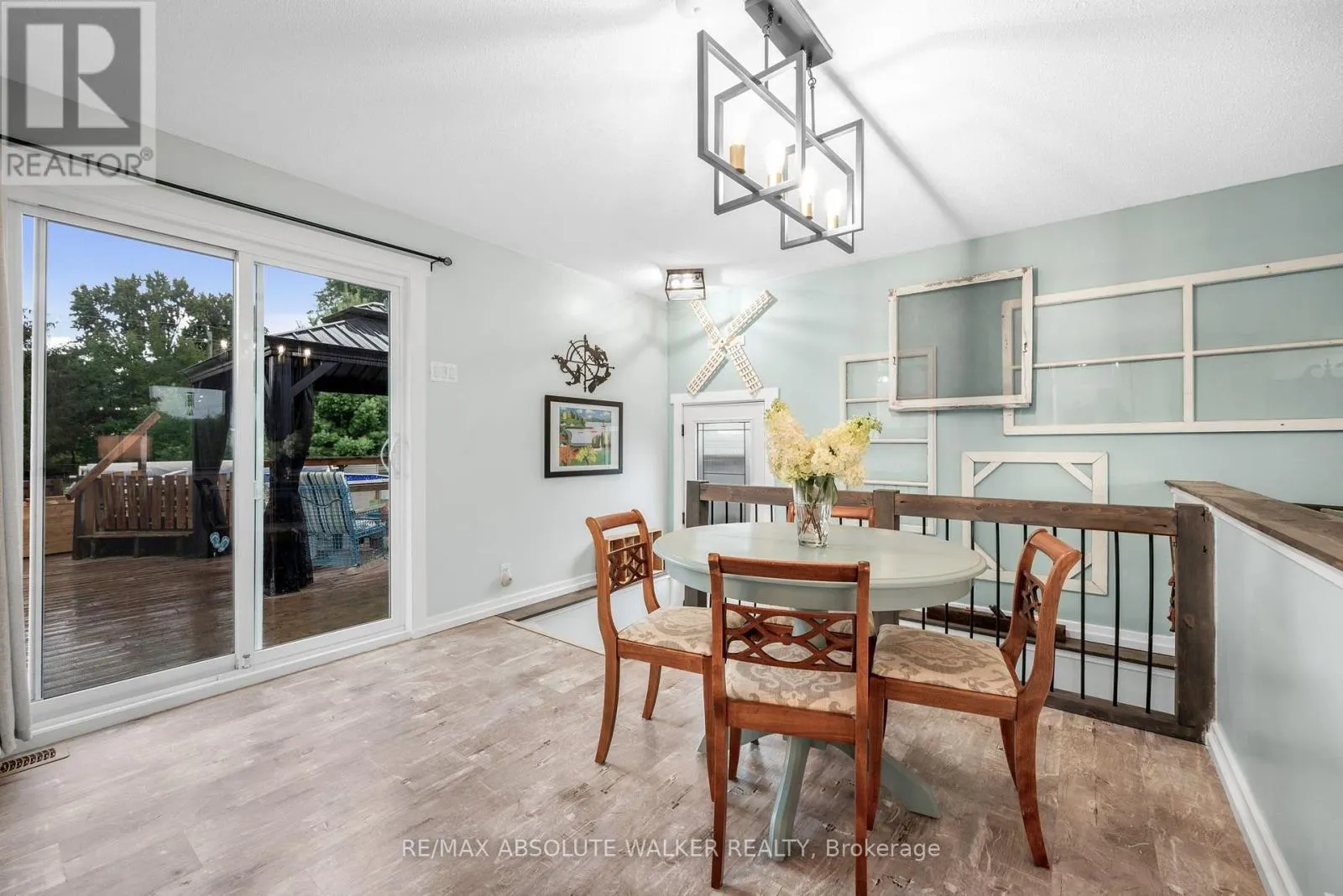 331 WOLFE CRESCENT