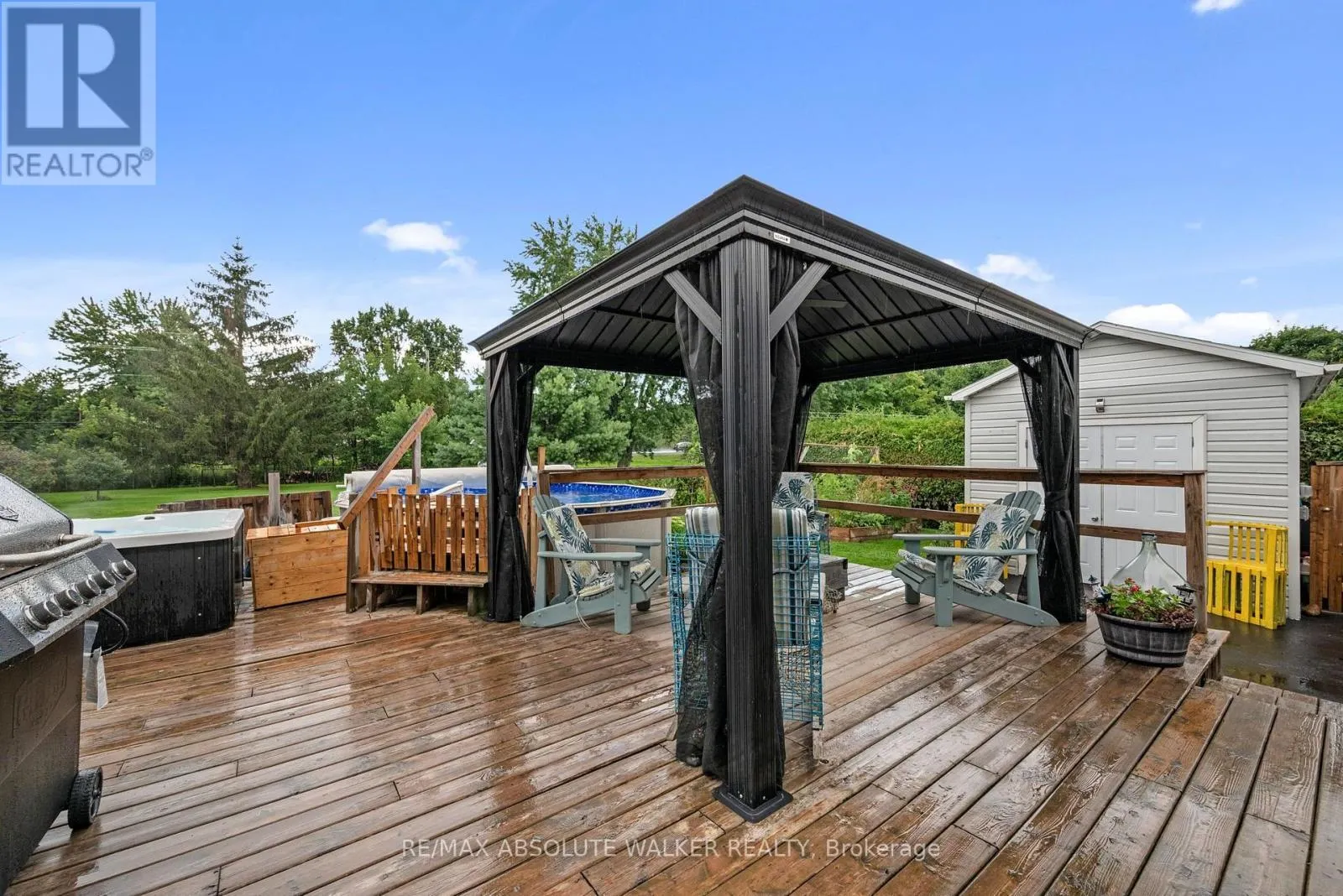331 WOLFE CRESCENT