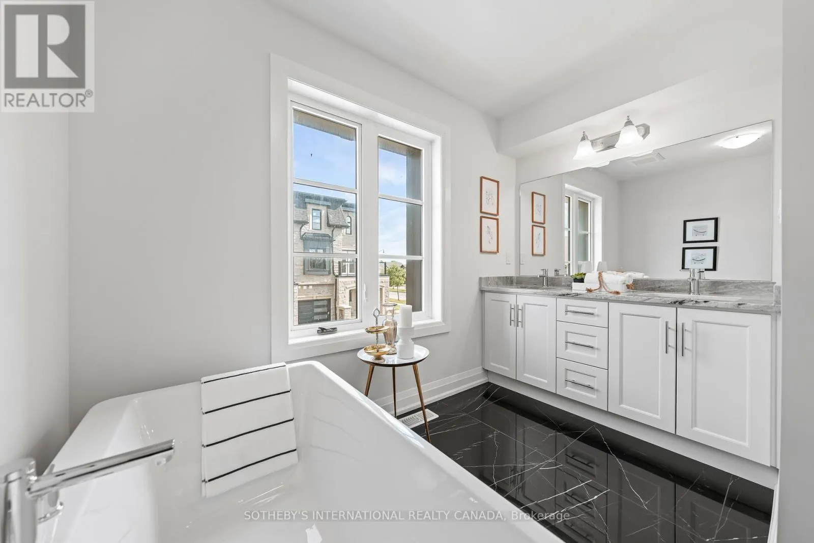 23 - 675 VICTORIA ROAD N