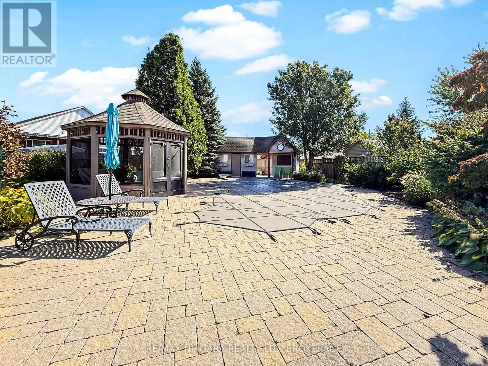 375 JASMINE COURT
