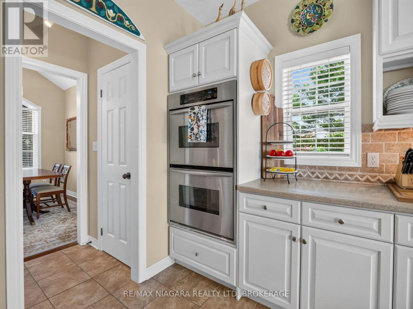 375 JASMINE COURT