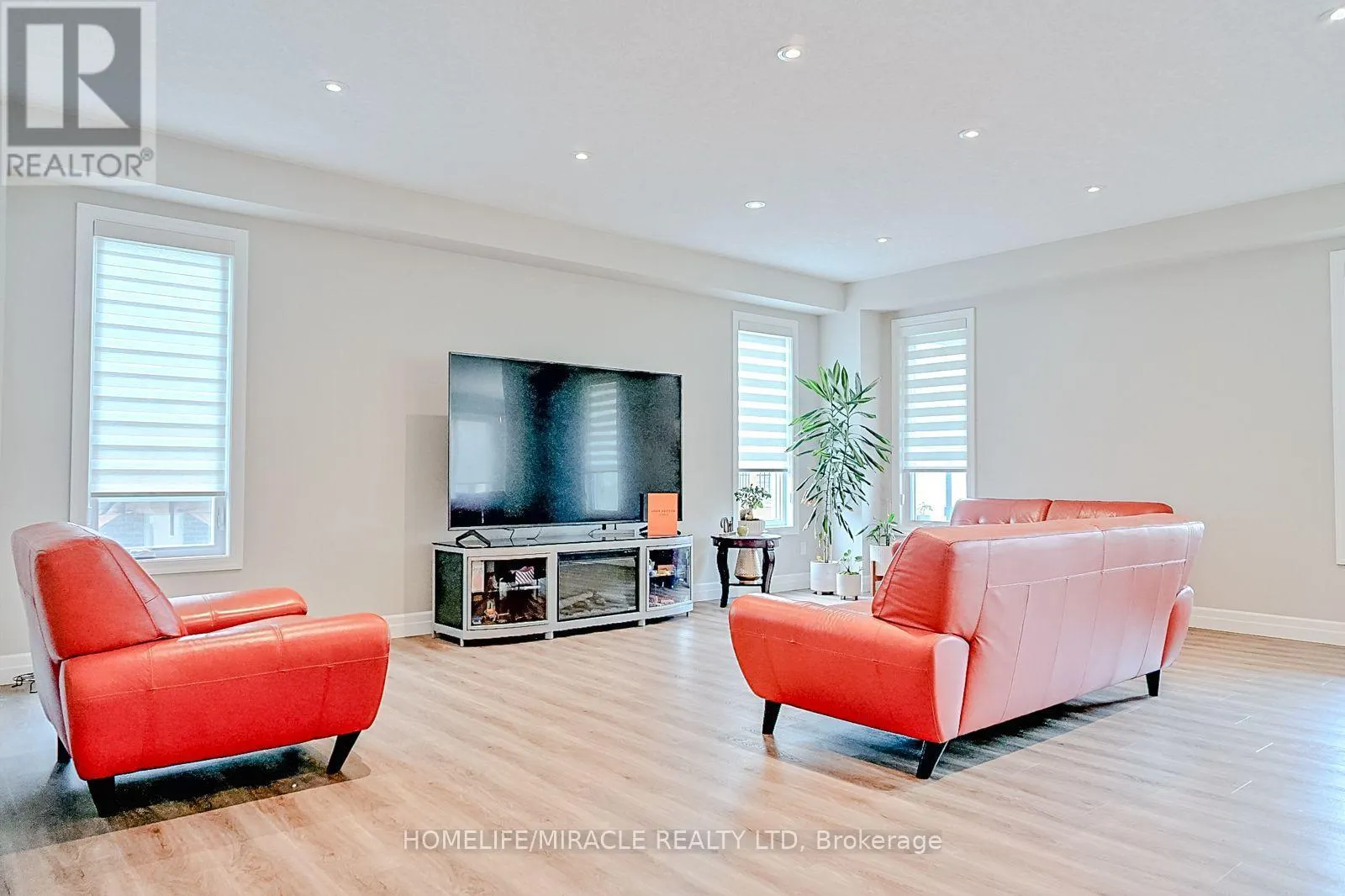 249 LADYSLIPPER DRIVE