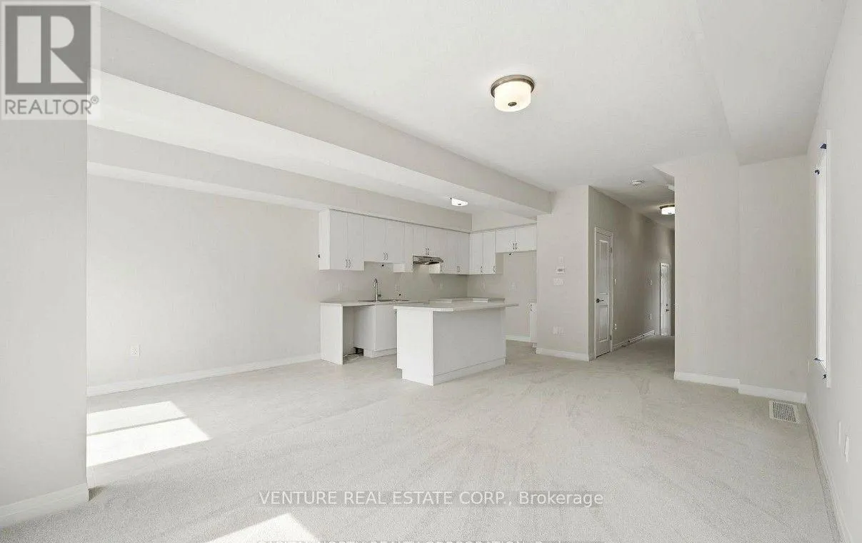 83 - 660 COLBORNE STREET W