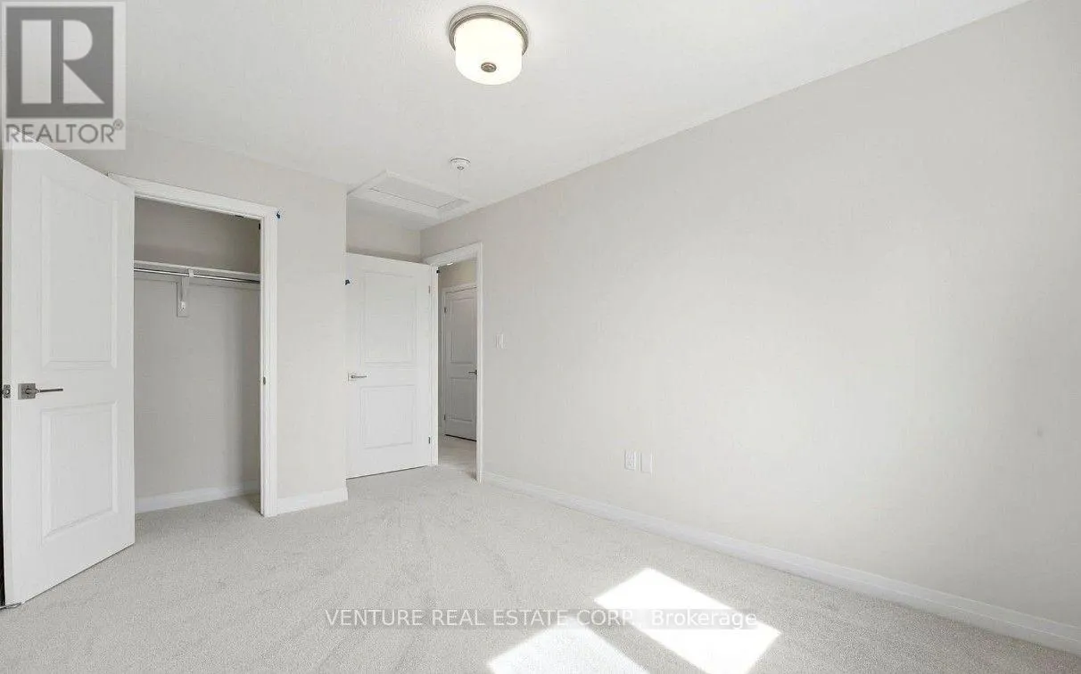 83 - 660 COLBORNE STREET W