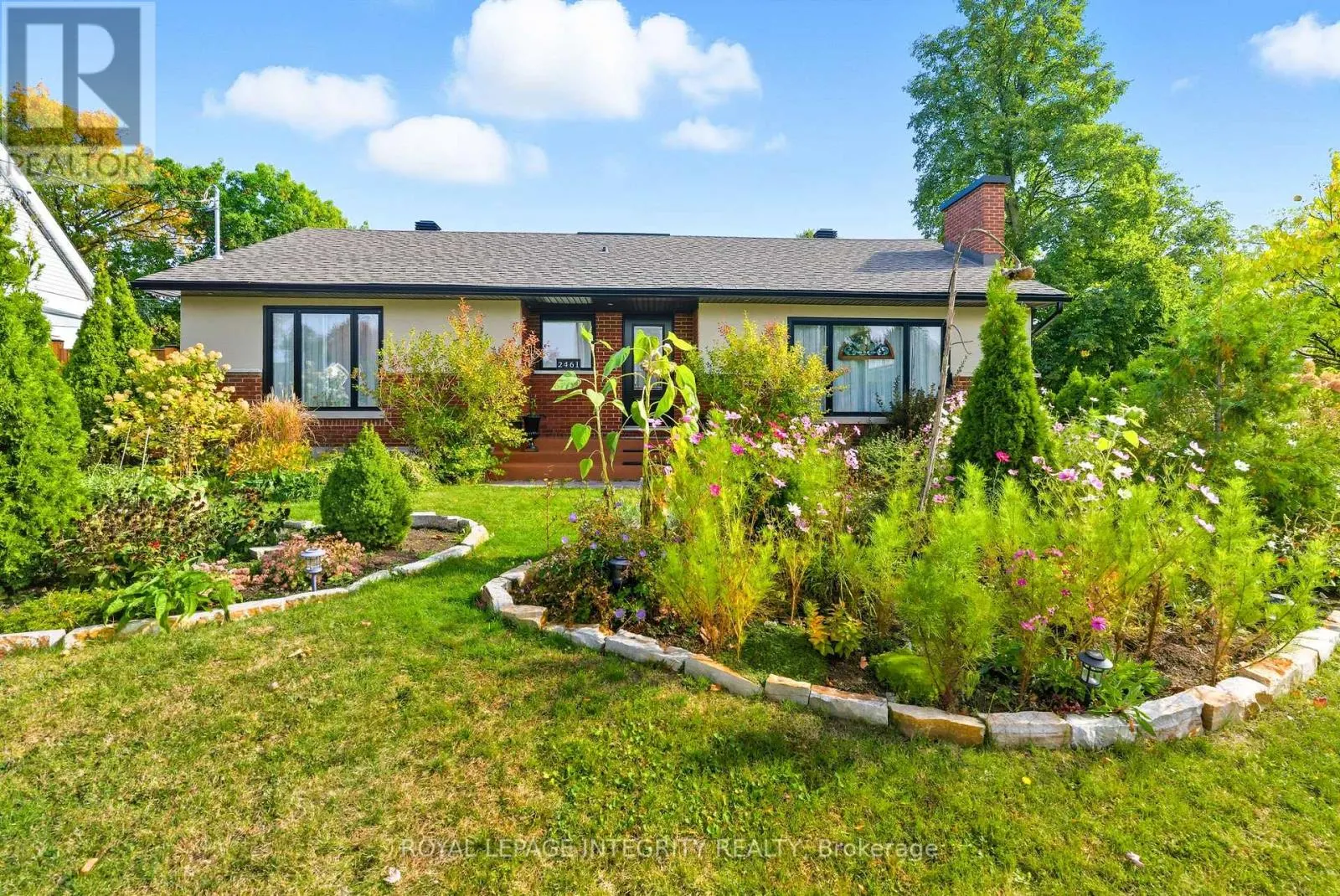 2461 ALTA VISTA DRIVE