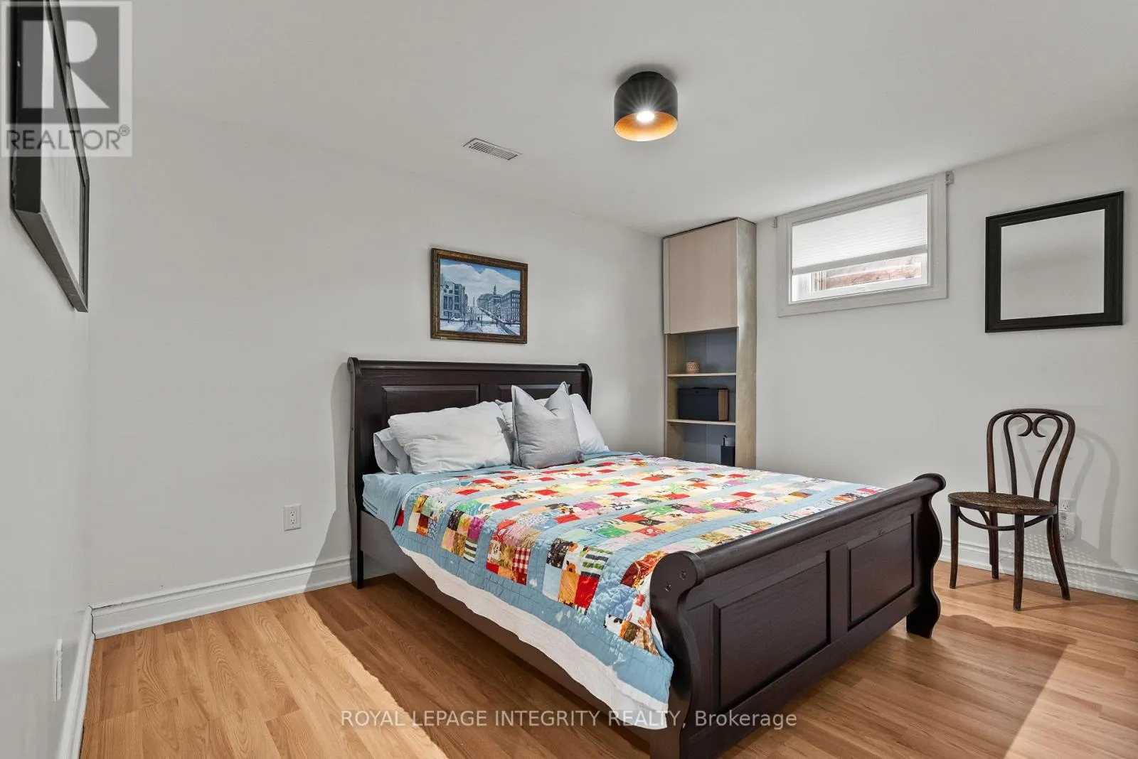 2461 ALTA VISTA DRIVE