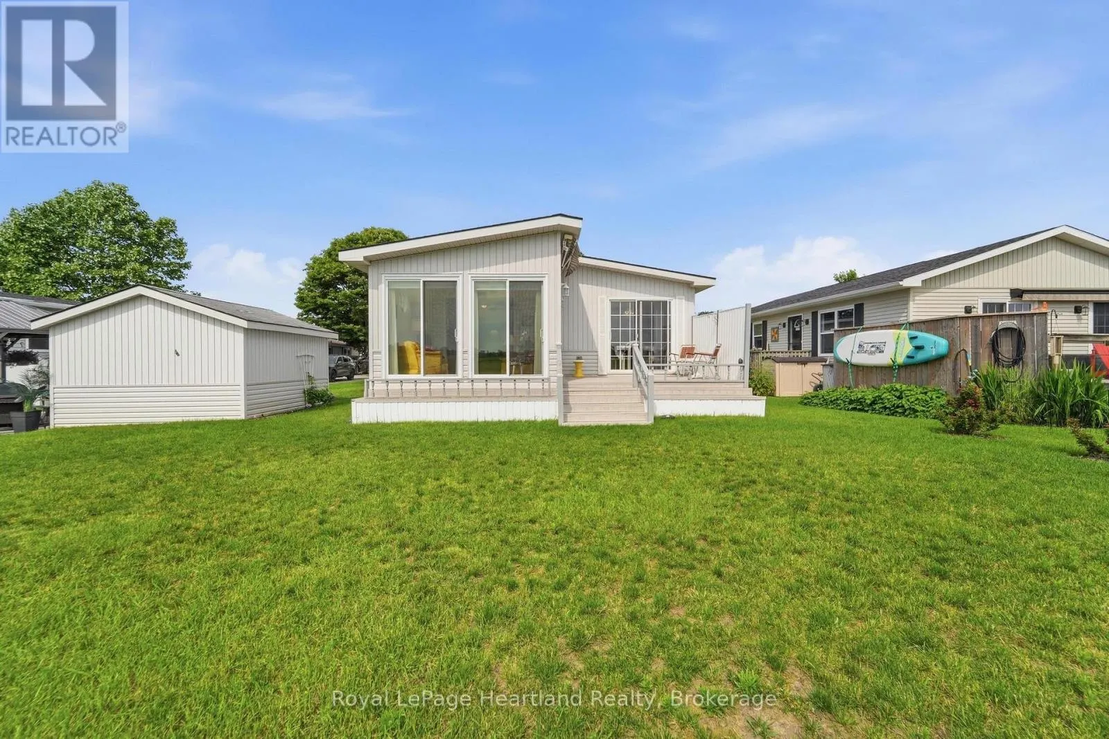 40 ALGONQUIN LANE