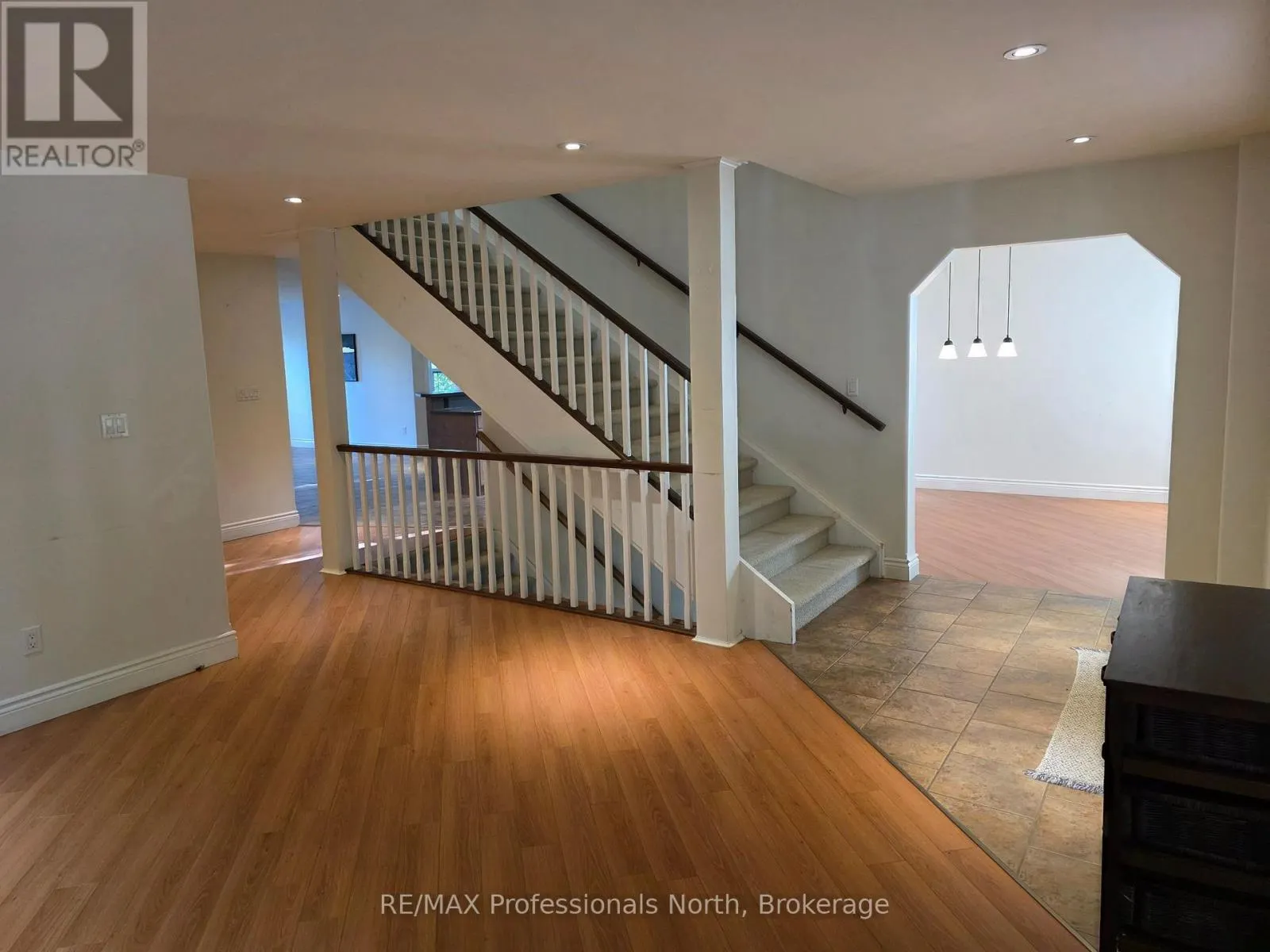 317 FALCON ROAD