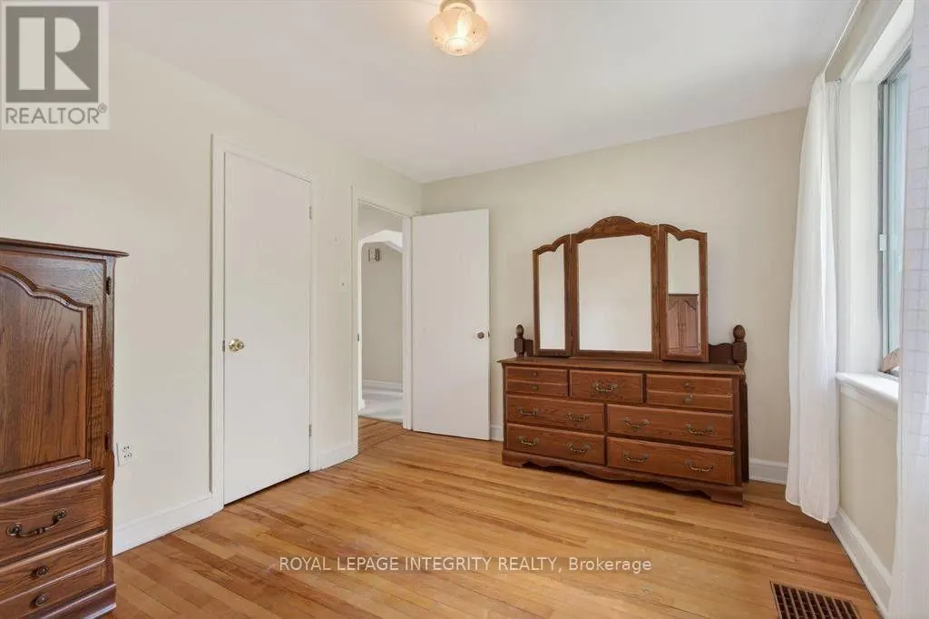 1442 CAVENDISH ROAD