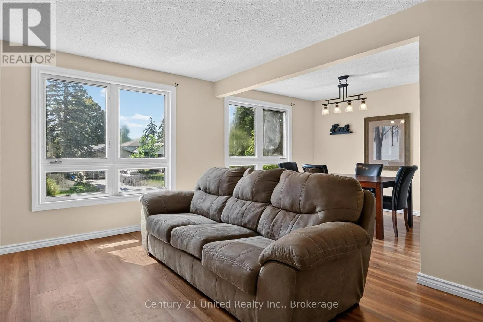 2110 SPRINGWOOD ROAD