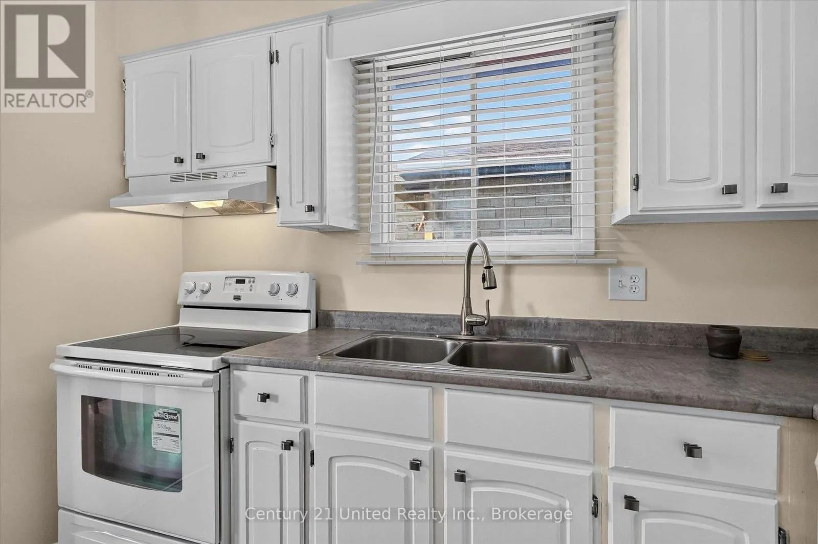 2110 SPRINGWOOD ROAD