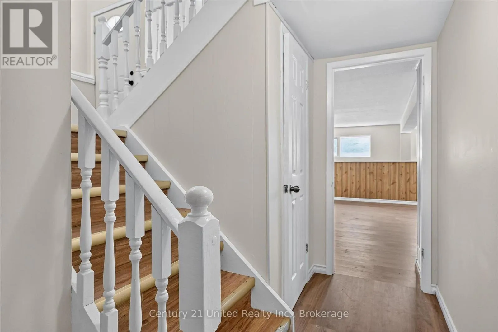 2110 SPRINGWOOD ROAD