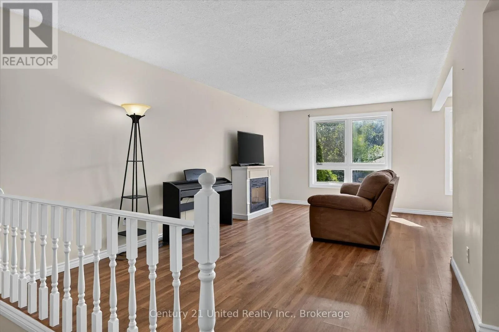 2110 SPRINGWOOD ROAD