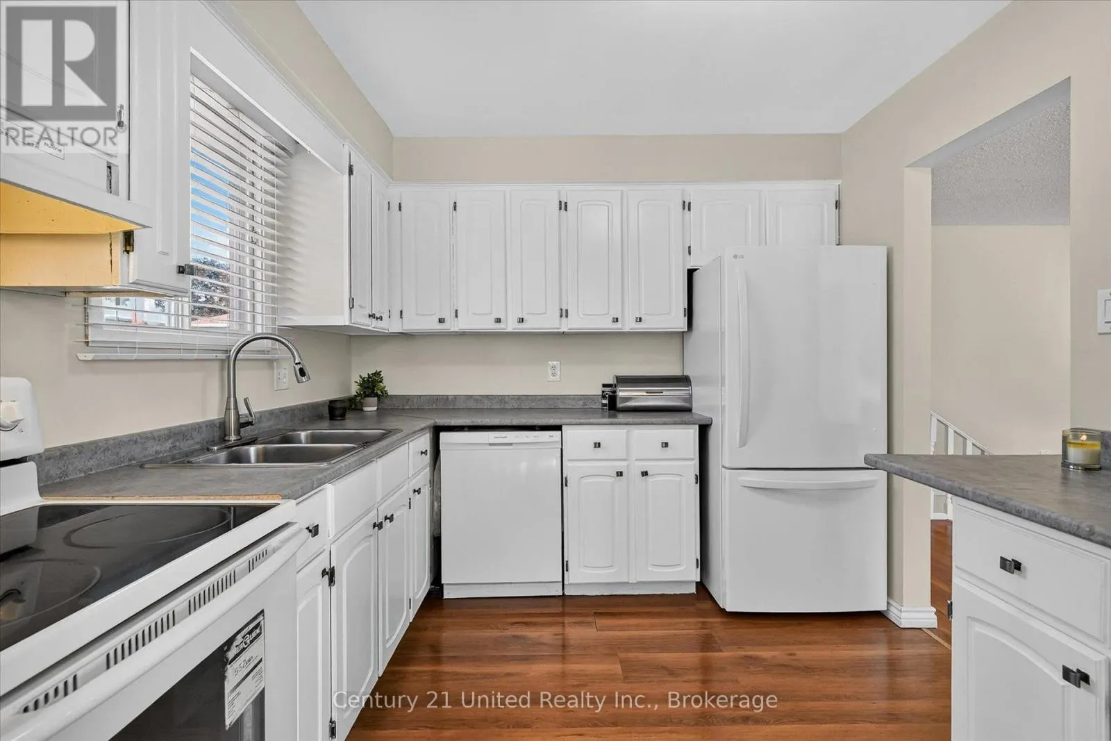 2110 SPRINGWOOD ROAD