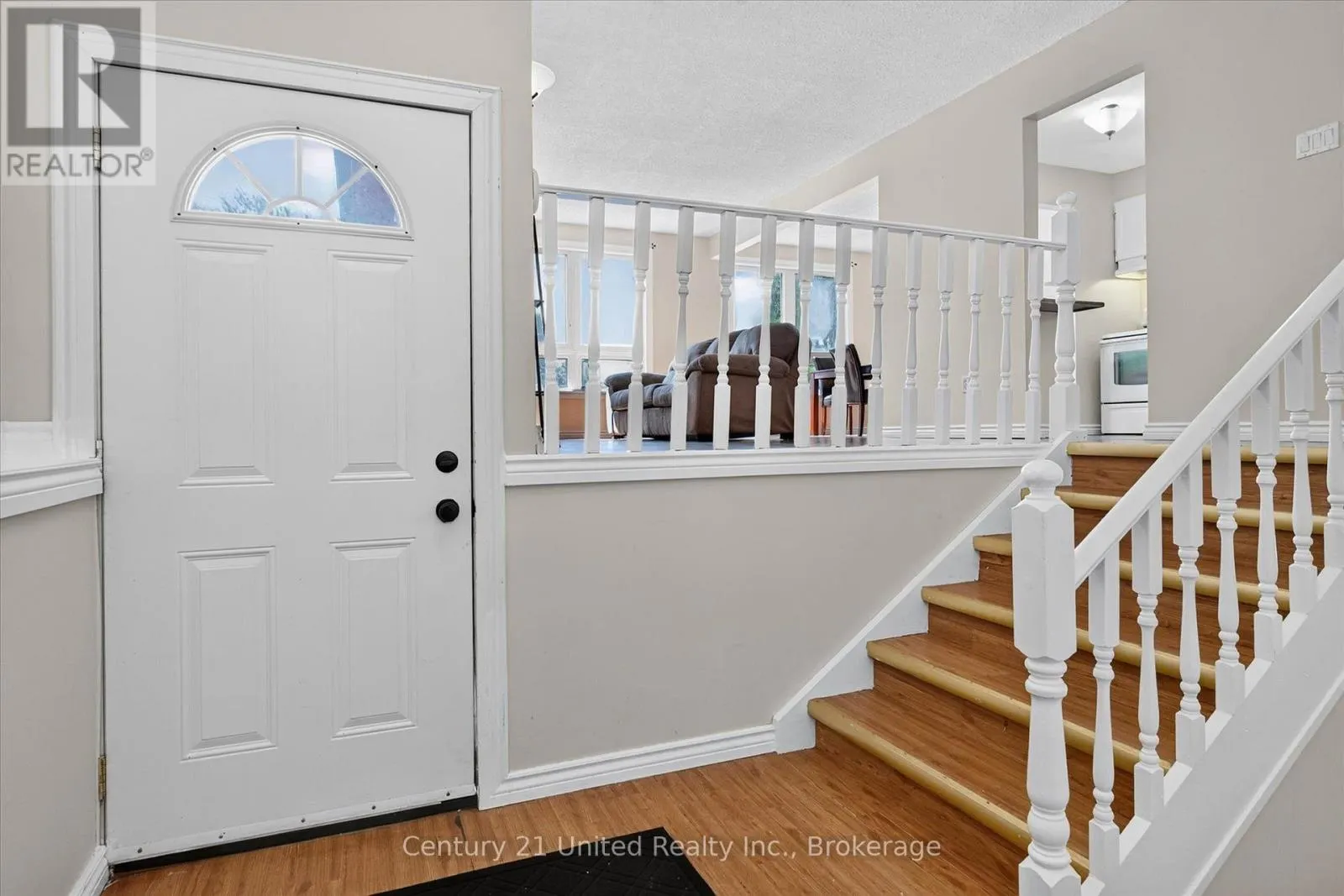 2110 SPRINGWOOD ROAD