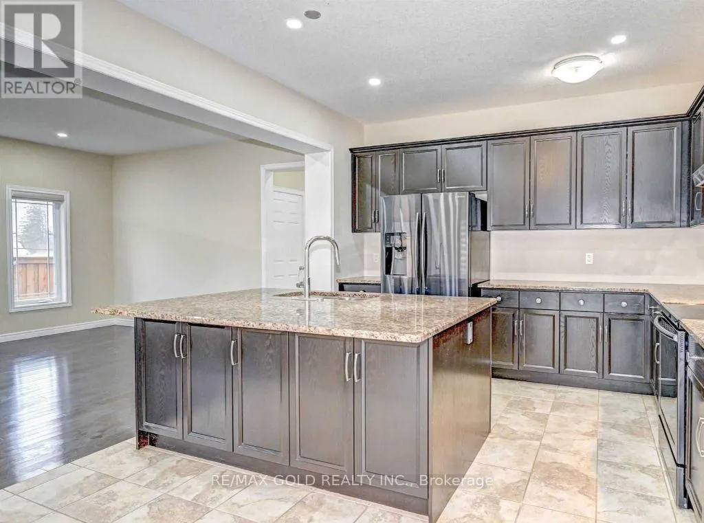 UPPER - 400 WILD CALLA STREET