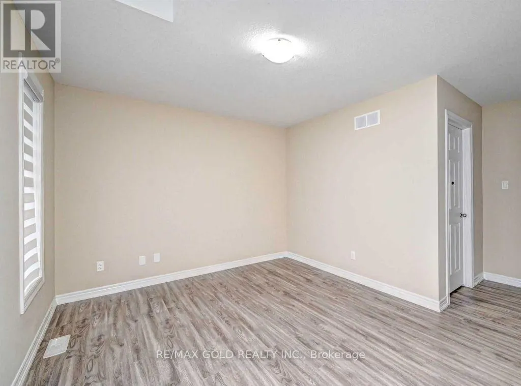 UPPER - 400 WILD CALLA STREET