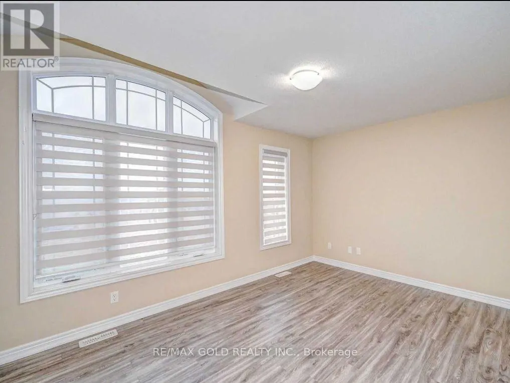 UPPER - 400 WILD CALLA STREET