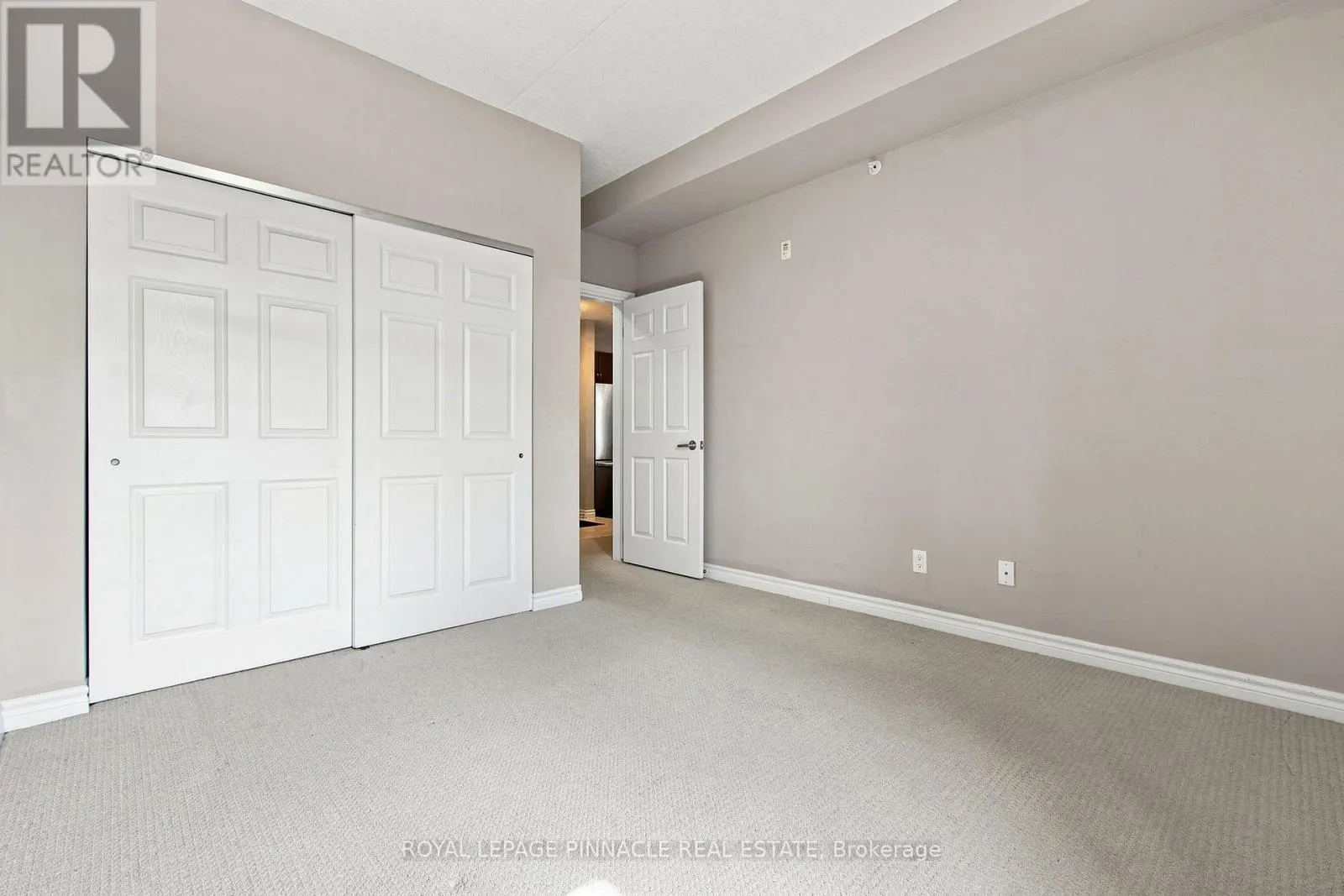 201 - 2 COLONIAL DRIVE