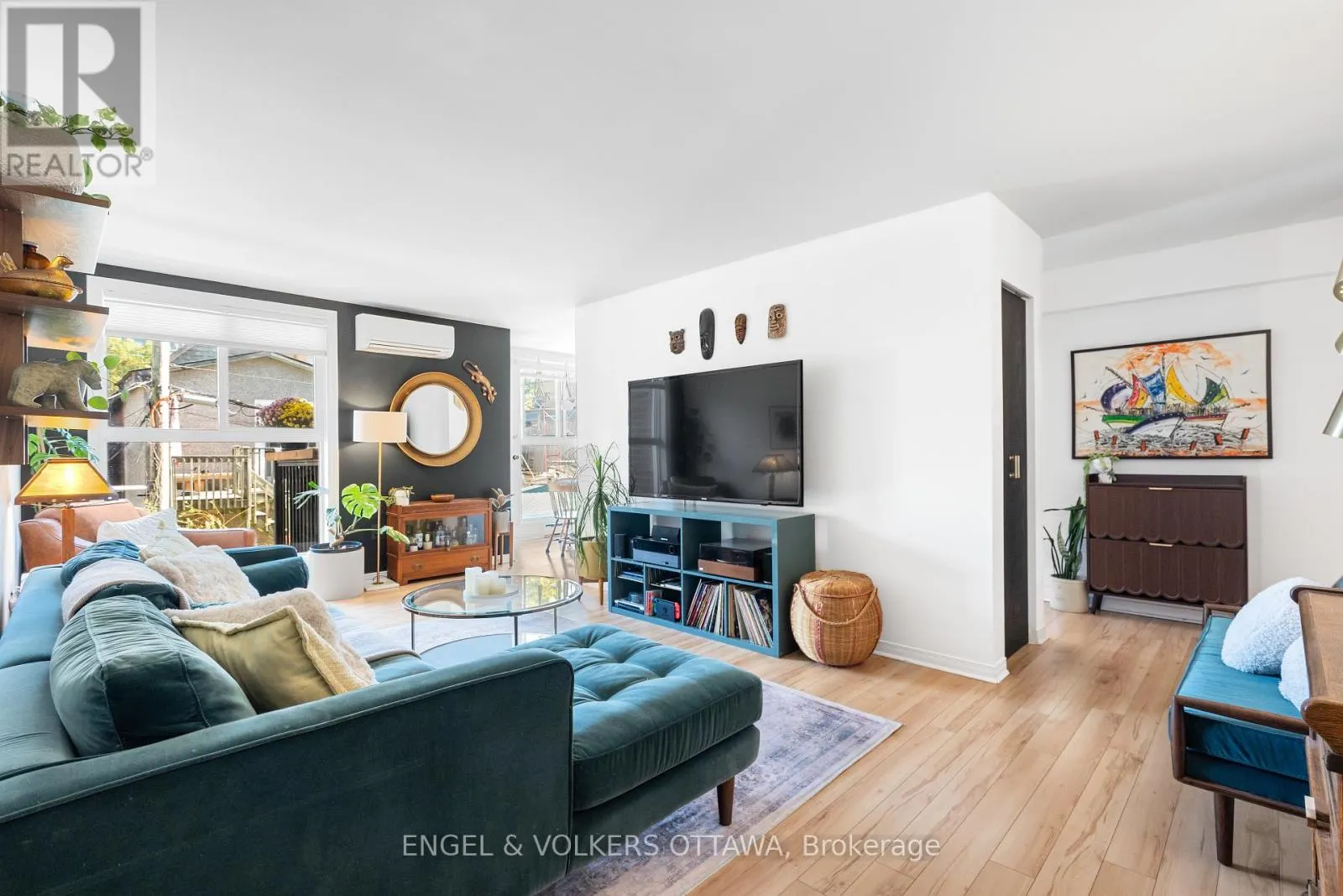 3 - 4 O'MEARA STREET