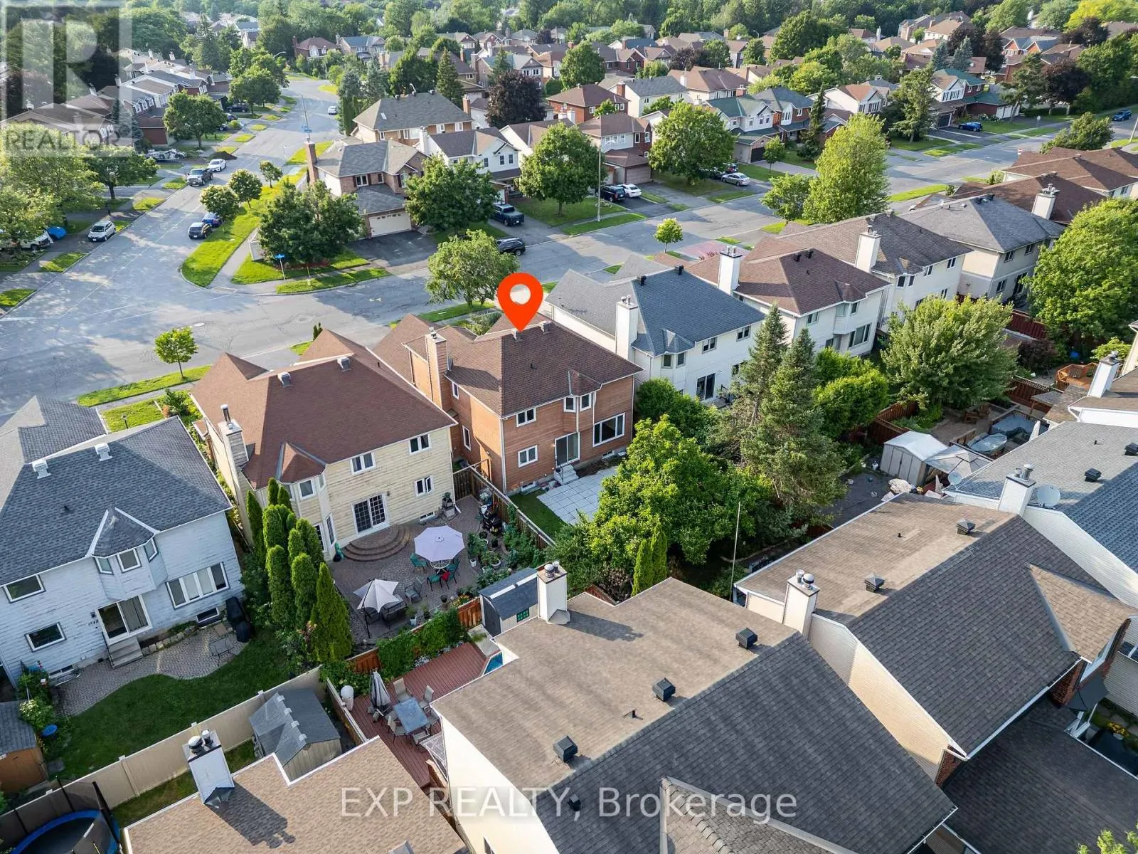 1552 BLOHM DRIVE