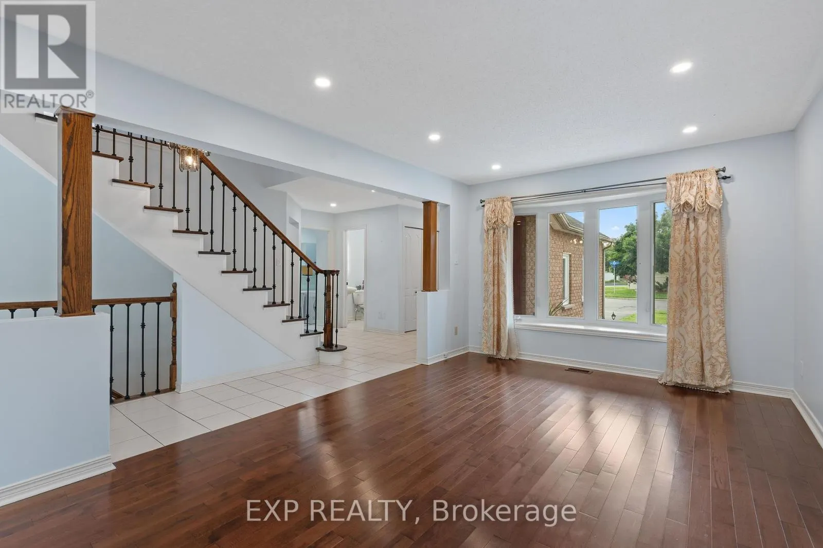 1552 BLOHM DRIVE