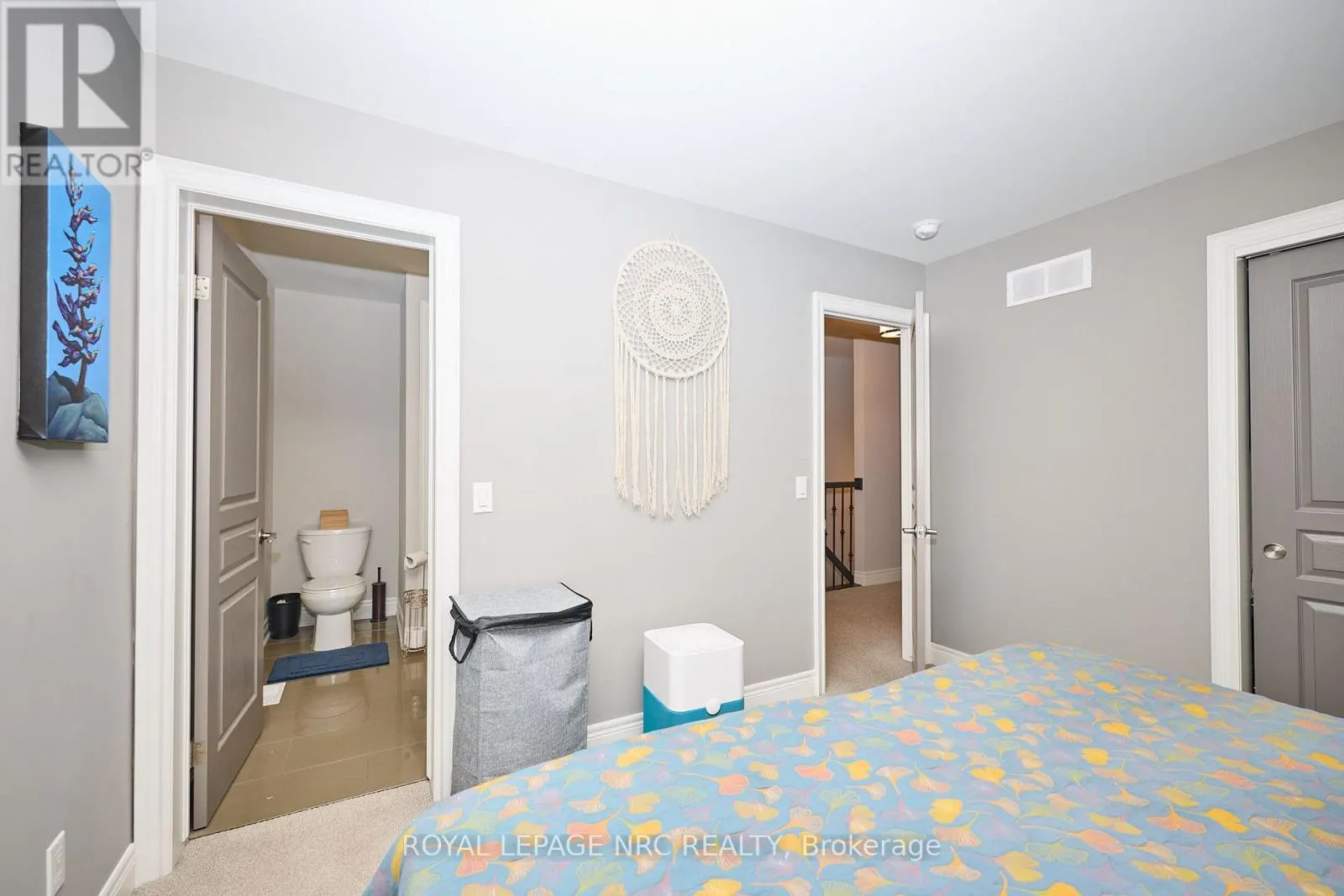 5 - 608 SIMCOE STREET #5