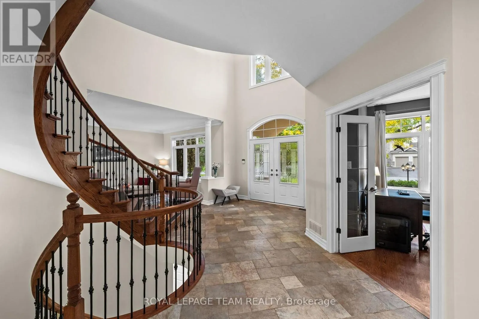 418 LOCKMASTER CRESCENT