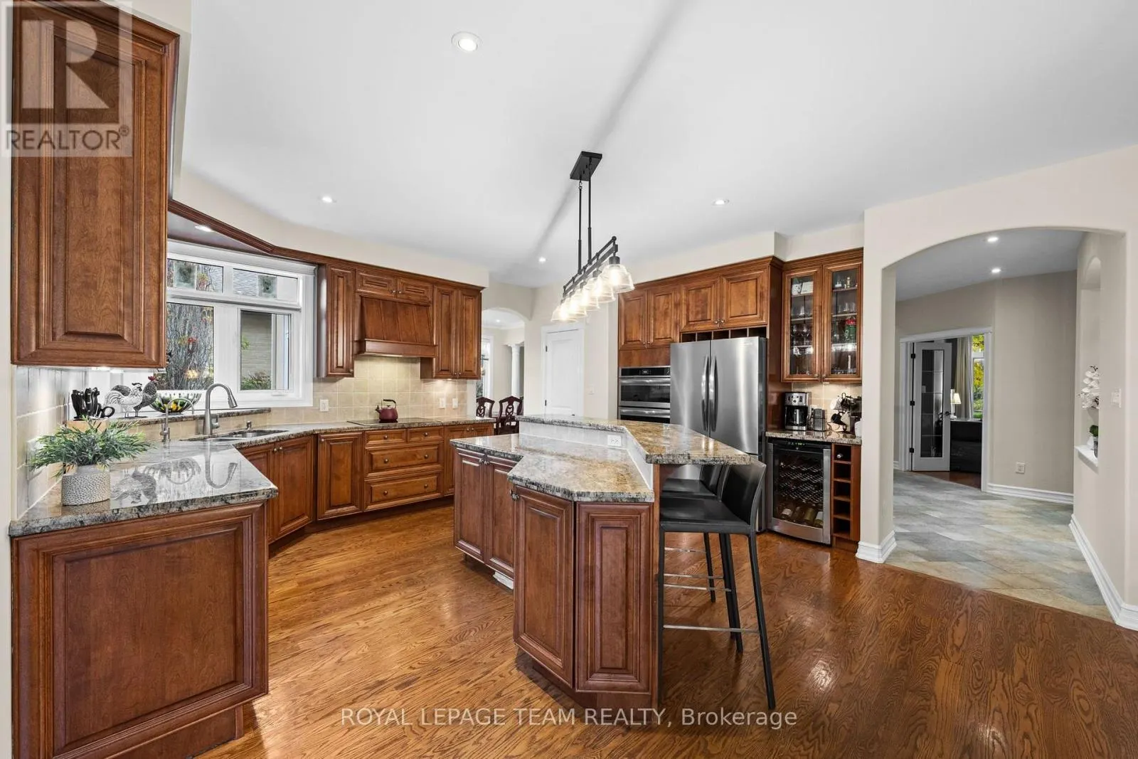 418 LOCKMASTER CRESCENT