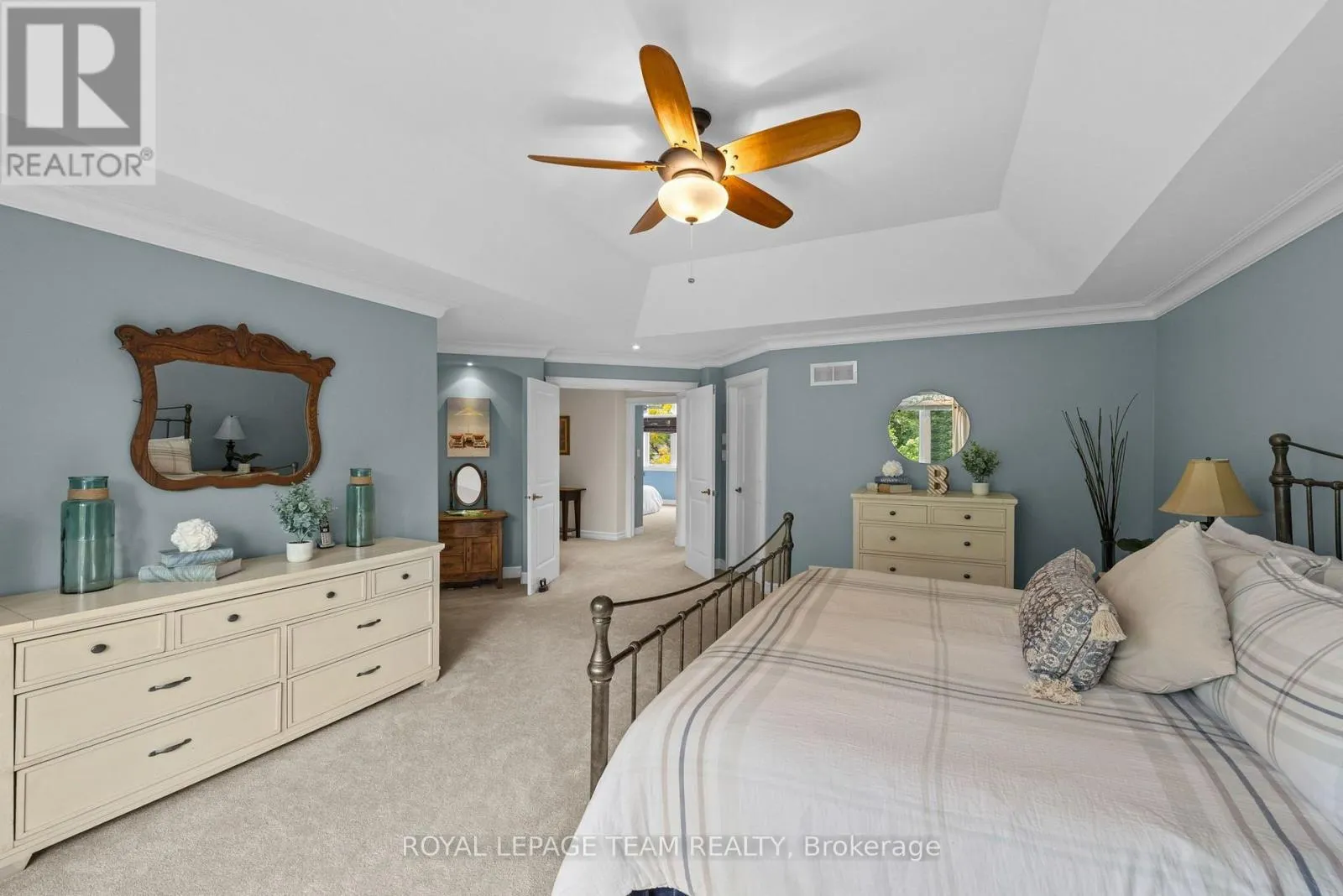 418 LOCKMASTER CRESCENT