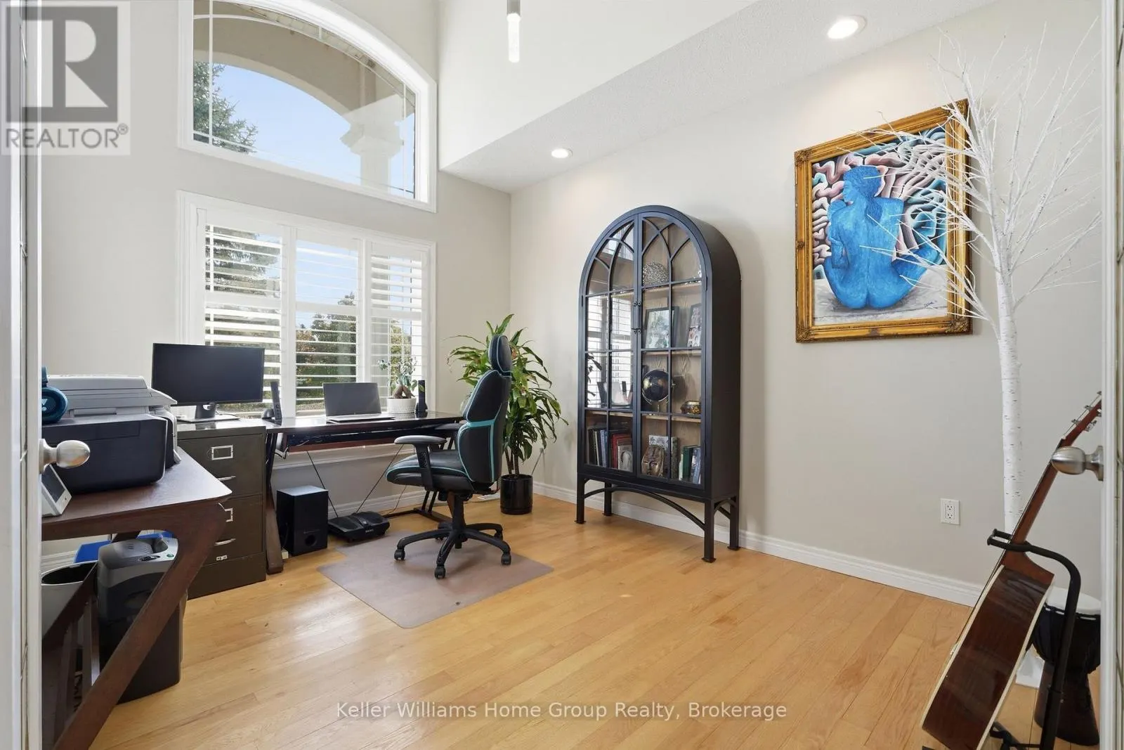 1194 HUNT CLUB ROAD