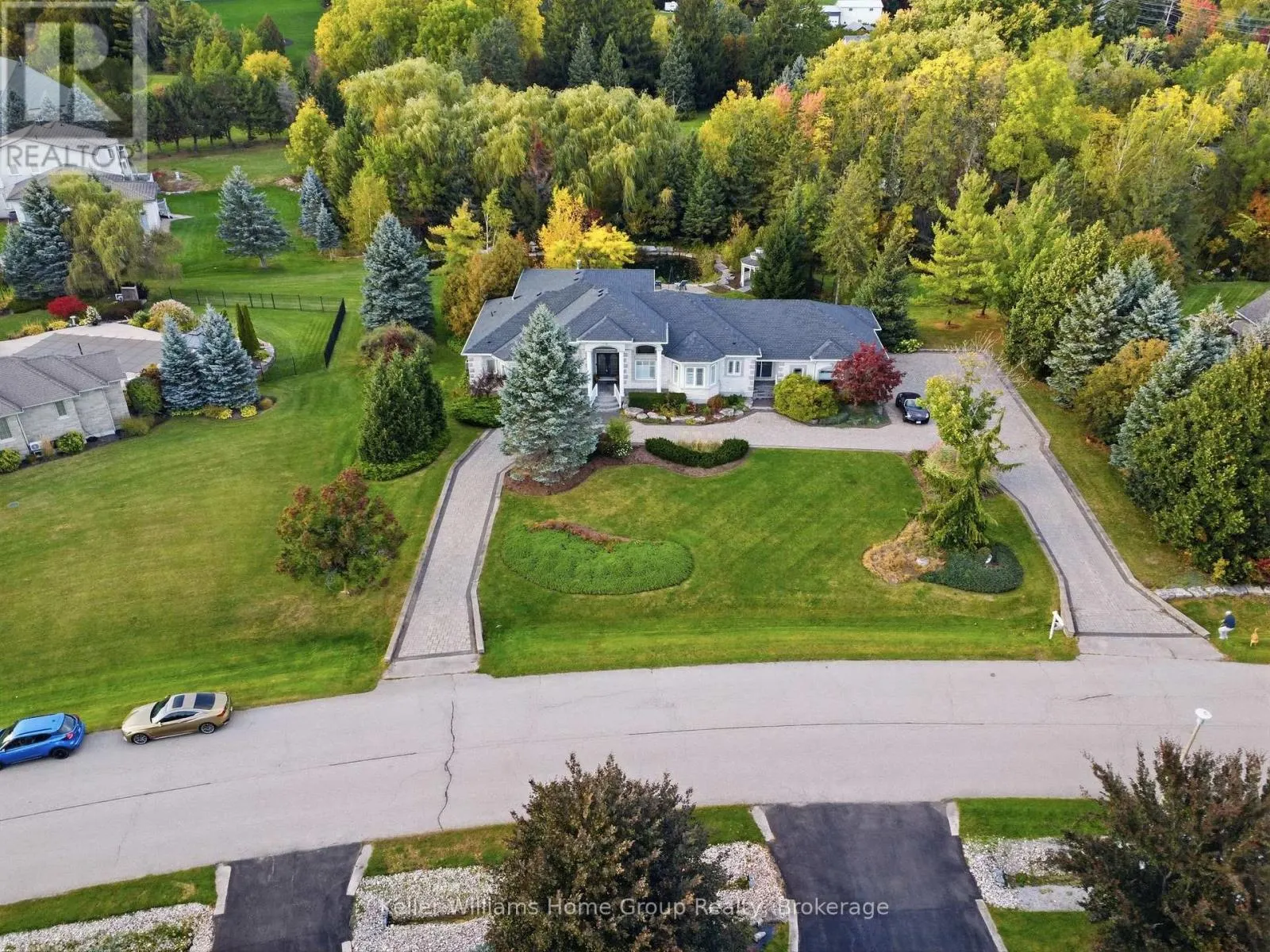 1194 HUNT CLUB ROAD