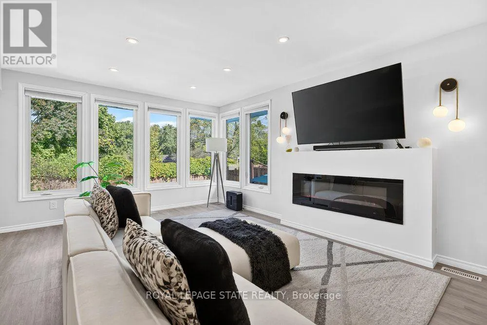 3 REGATTA DRIVE