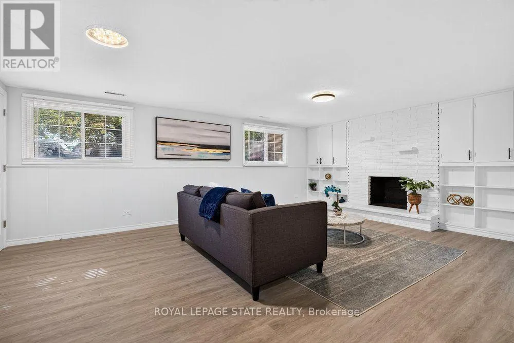 3 REGATTA DRIVE