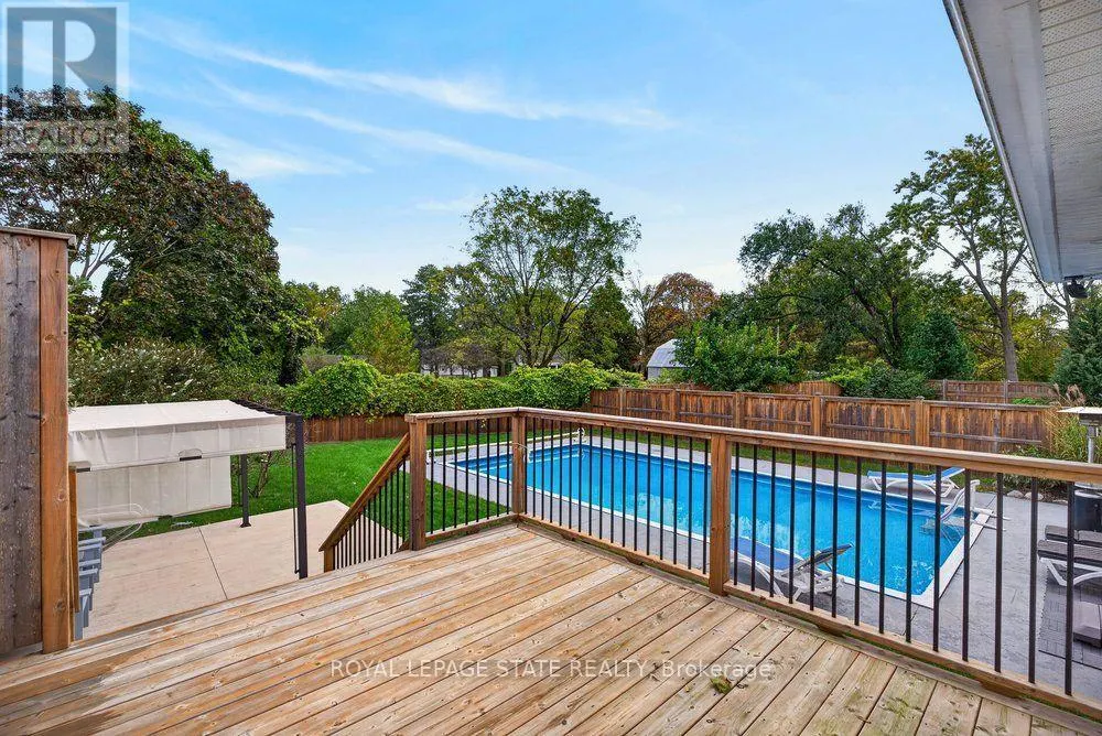 3 REGATTA DRIVE