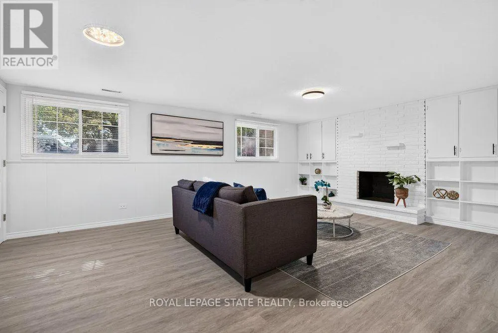 3 REGATTA DRIVE