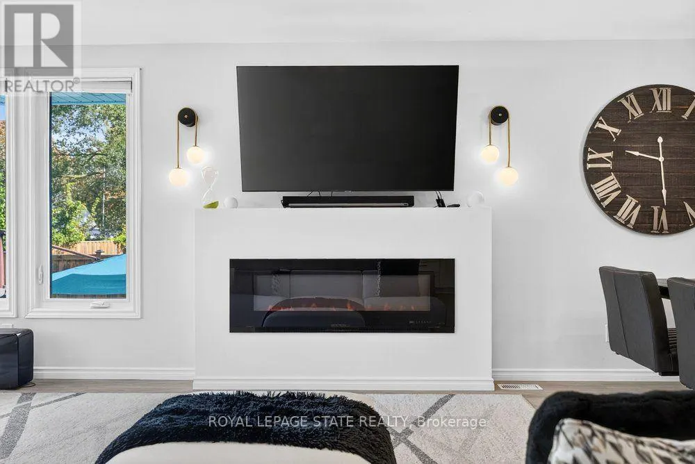 3 REGATTA DRIVE